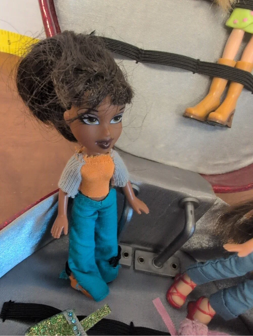 Lot 3 Mini Bratz Dolls + Clothes + Shoes + Accessories + Case
